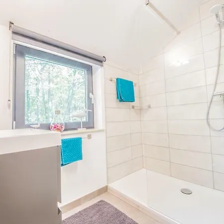 Vakantiehuis La Petite Maison Biron Aisne